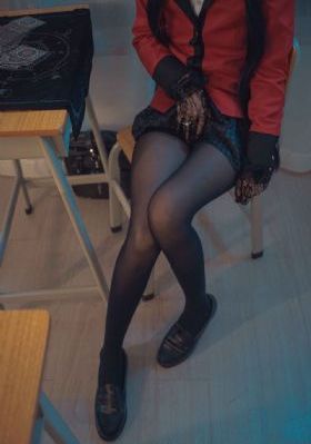 逢泽莉娜