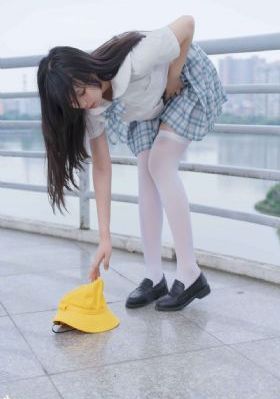 在教室伦流澡到高潮hnp视频